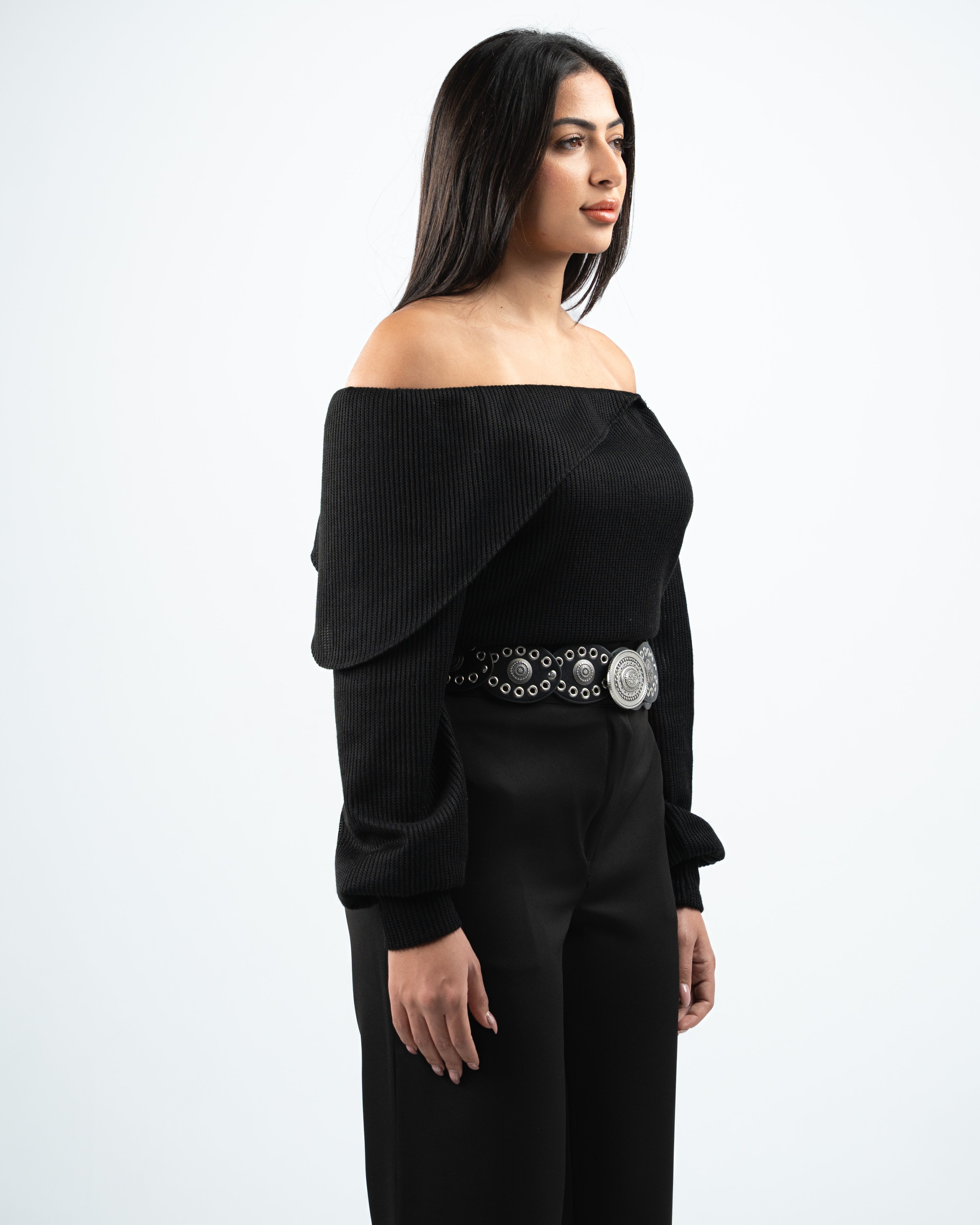 Black Off-shoulder Pullover