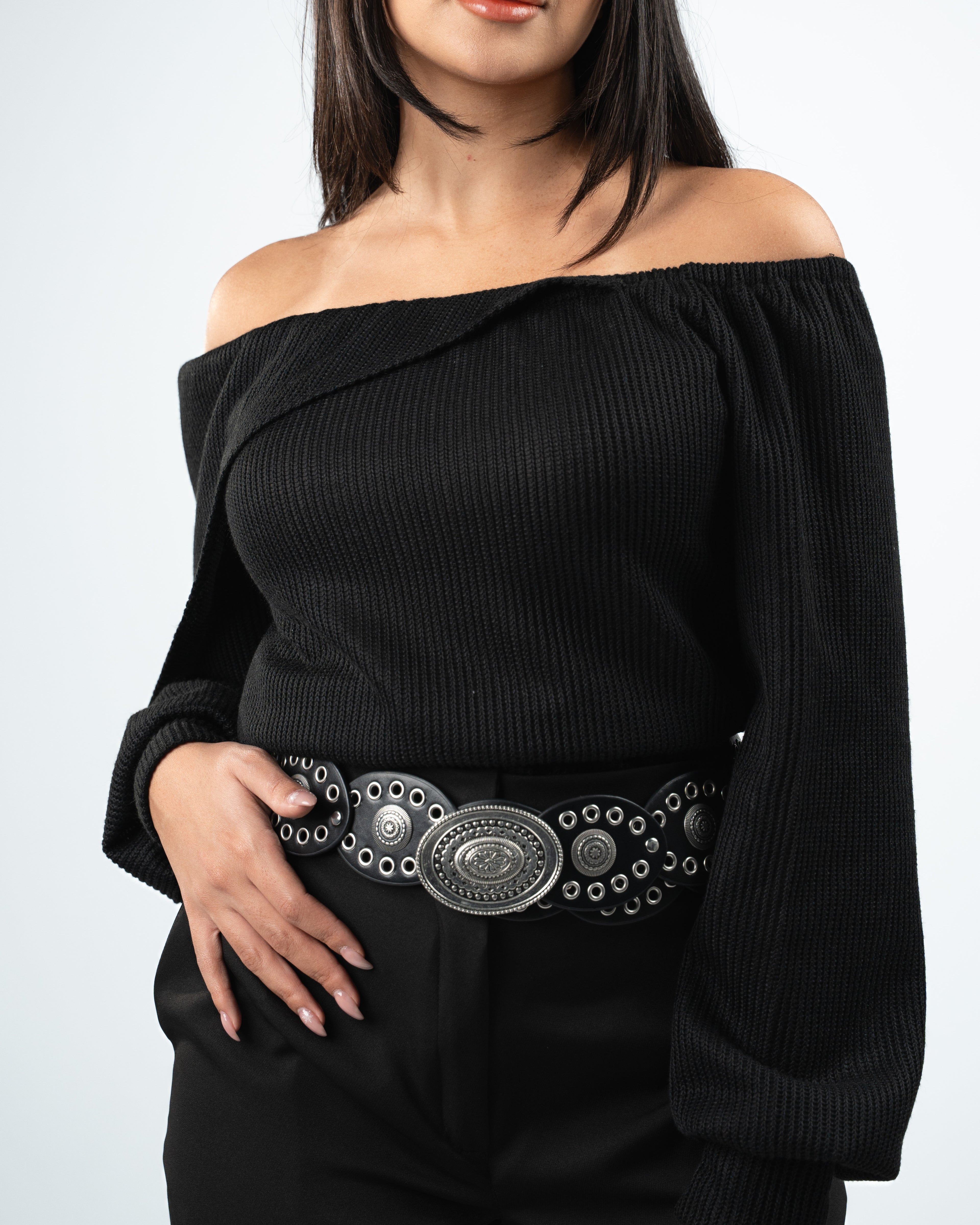 Black Off-shoulder Pullover