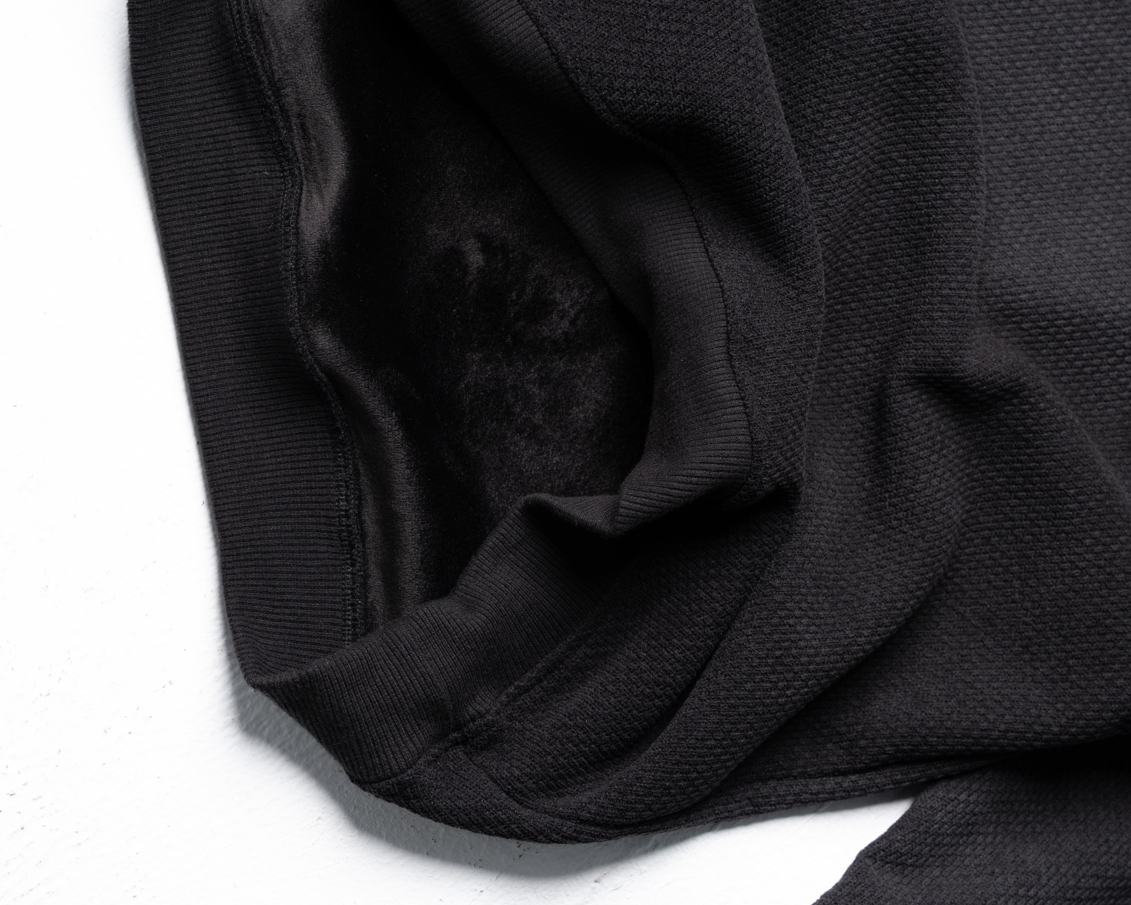 Black Round Neck Pullover